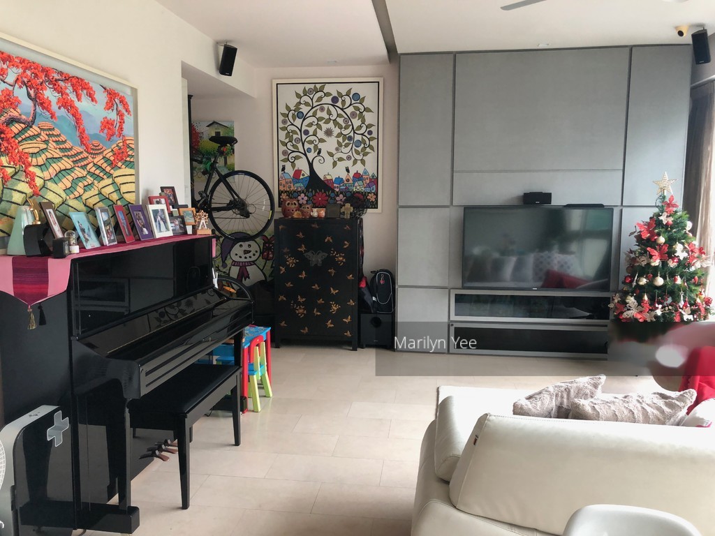 Goldenhill Park Condominium thumbnail photo